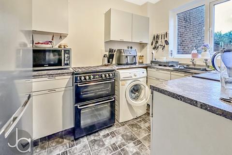 3 bedroom semi-detached house for sale, Holt Drive, Colchester