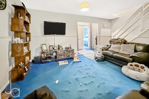 3 bedroom semi-detached house for sale, Holt Drive, Colchester