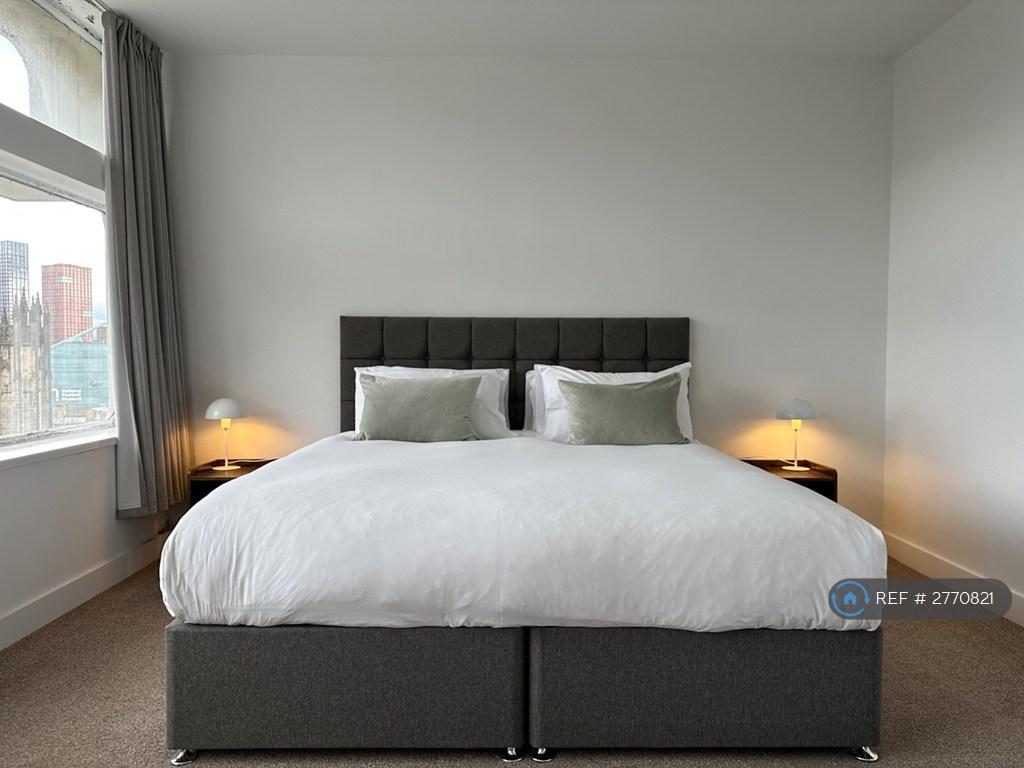 En Suite Master Bedroom
