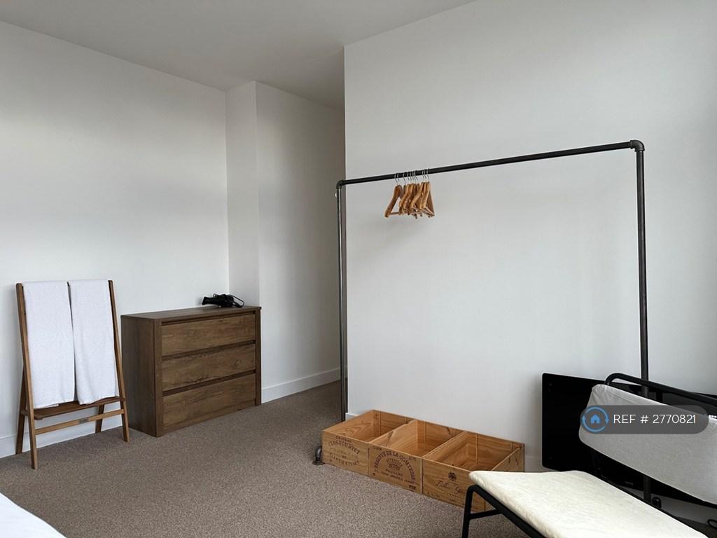 En Suite Master Bedroom