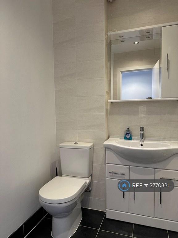 Bathroom 2