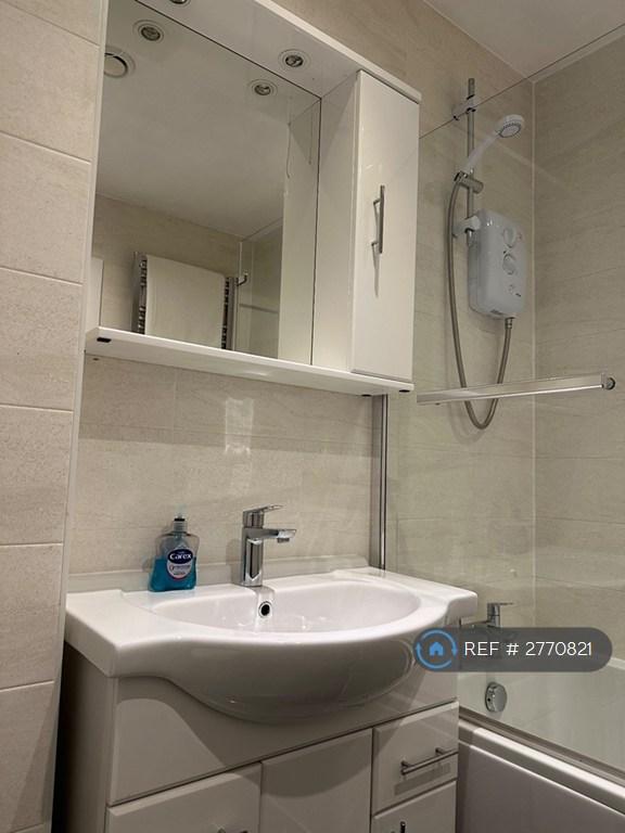 Bathroom 2