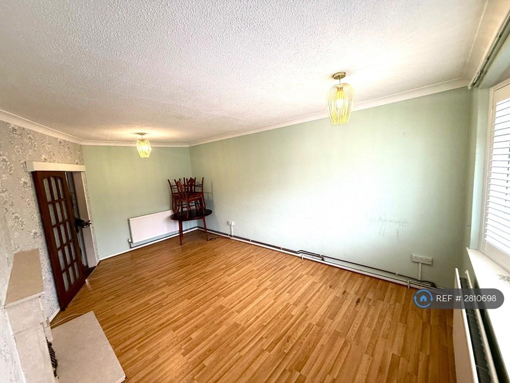 Living Room Photo 2