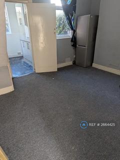 2 bedroom terraced house to rent, Oriel Road, Birkenhead, CH42