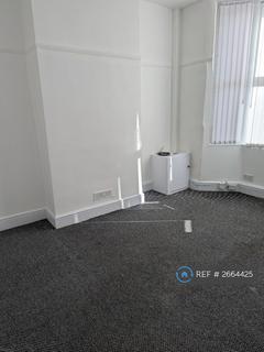 2 bedroom terraced house to rent, Oriel Road, Birkenhead, CH42