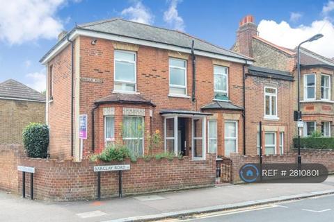 2 bedroom flat to rent, Barclay Road, London, E11