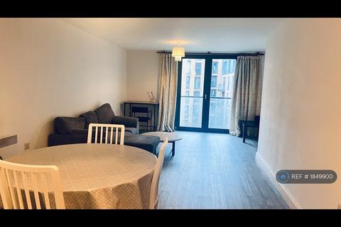 2 bedroom flat to rent, Southside, Birmingham, B5