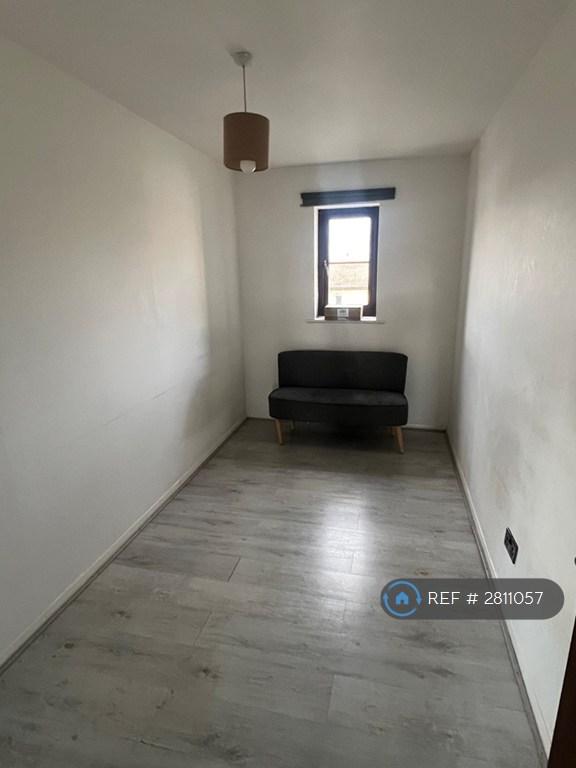 Bedroom 3/Reception