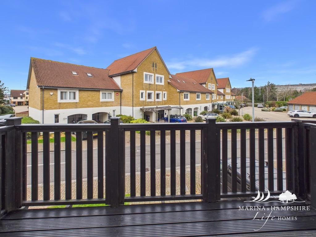 Cam03915 g0 pr0041 still020