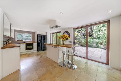 undefined, Gosshill Road, Chislehurst BR7