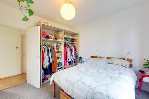 2 bedroom apartment to rent, Denmark Road, London SE5