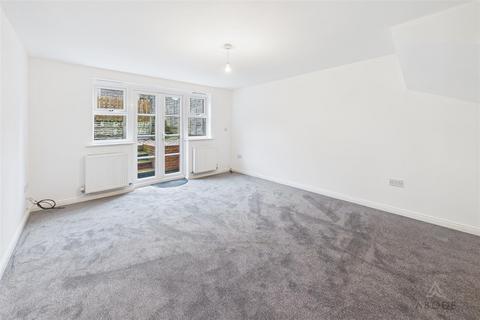 2 bedroom semi-detached house for sale, Summer Fields Drive, Swadlincote DE11