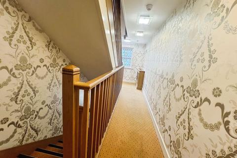 undefined, Clevelands Drive, Heaton