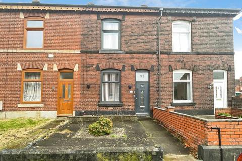 2 bedroom terraced house for sale, Horne Street, Bury