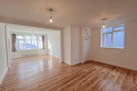 undefined, Middleton Avenue, Greenford