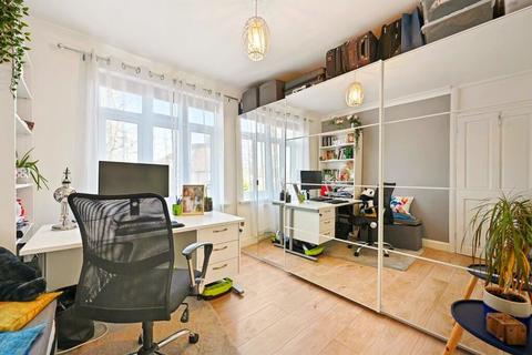 2 bedroom apartment for sale, Ruislip Road, Greenford