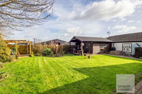 4 bedroom detached house for sale, Norwich NR13