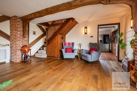 4 bedroom detached house for sale, Norwich NR13