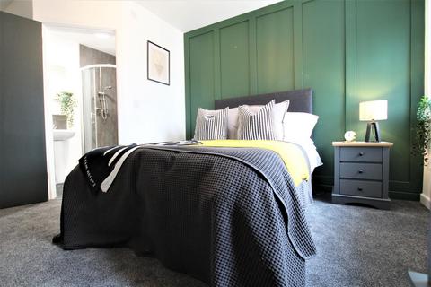 undefined, Room 4, Kenilworth Drive, Ilkeston, Derby, DE7