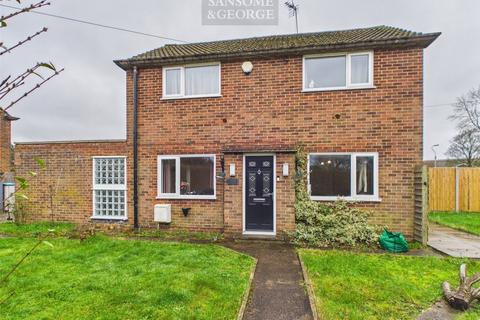 undefined, Neath Gardens, Tilehurst, Reading, Berkshire, RG30