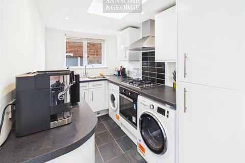 undefined, Neath Gardens, Tilehurst, Reading, Berkshire, RG30