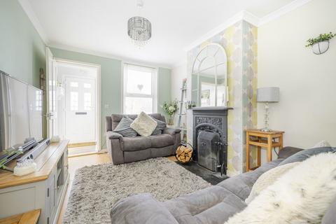2 bedroom terraced house for sale, Queens Road, TN6 1QD
