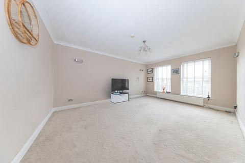 2 bedroom apartment for sale, London Road, St. Albans AL1