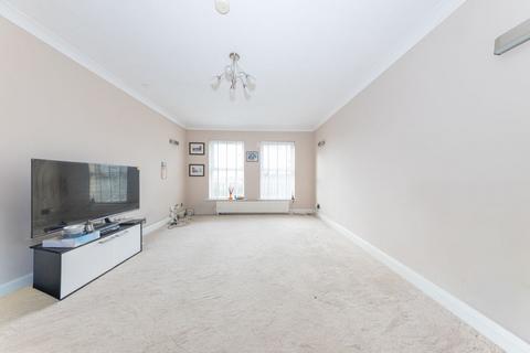 2 bedroom apartment for sale, London Road, St. Albans AL1