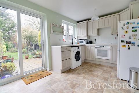 2 bedroom terraced house for sale, Temple Way, Heybridge, CM9