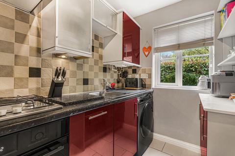 3 bedroom terraced house for sale, Drybrook Walk, Cheltenham GL52