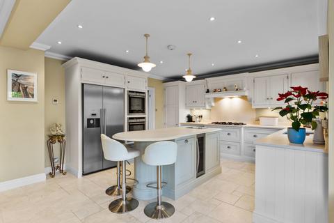 undefined, Tadorne Road, Tadworth KT20