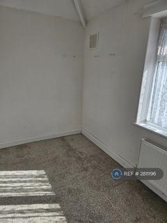 3 bedroom end of terrace house to rent, Detuyll Street, Scunthorpe, DN15