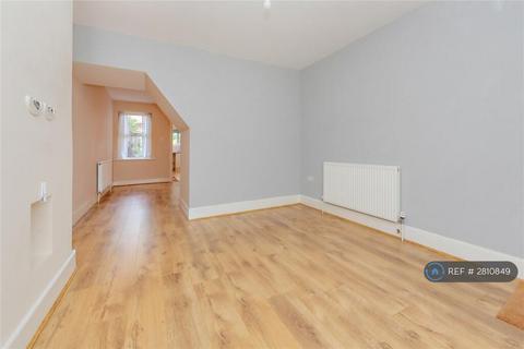 undefined, Station Road, Radlett, WD7
