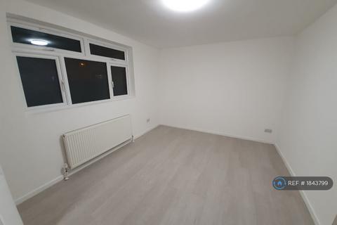 undefined, Deepdene Road, Loughton, IG10