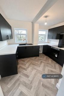 2 bedroom semi-detached house to rent, Queen Victoria Road, Chesterfield, S42
