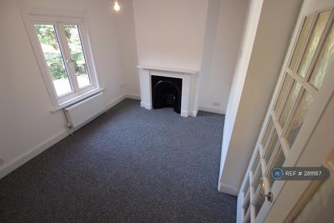 1 bedroom flat to rent, South Street, Reading, RG1