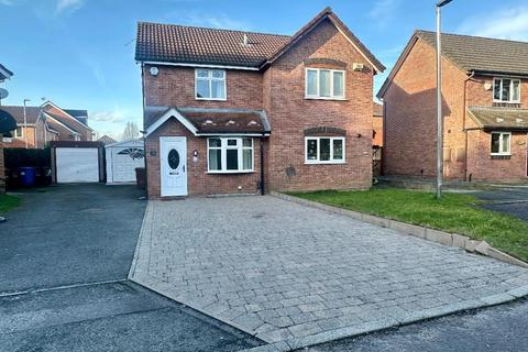 2 bedroom semi-detached house to rent, Stockport SK3