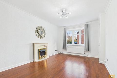 2 bedroom semi-detached house to rent, Stockport SK3
