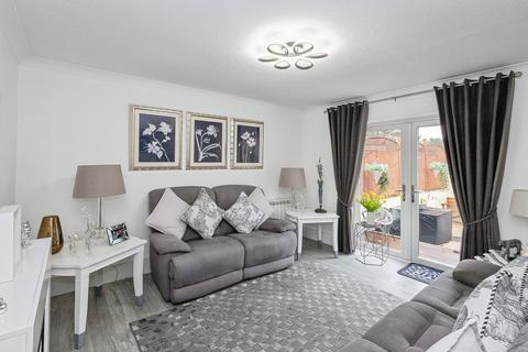 2 bedroom semi-detached bungalow for sale, Beaconsfield Road, Littlehampton, BN17