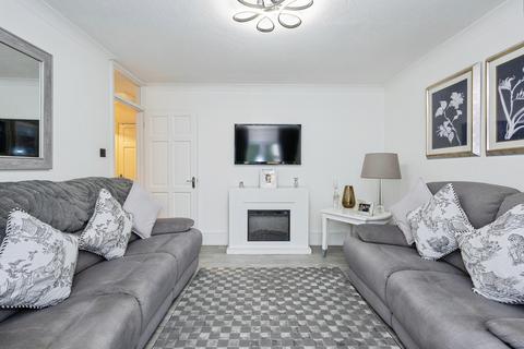 2 bedroom semi-detached bungalow for sale, Beaconsfield Road, Littlehampton, BN17