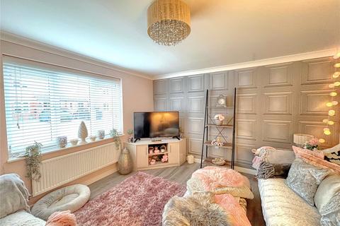 undefined, Cades Grove, Ingleby Barwick