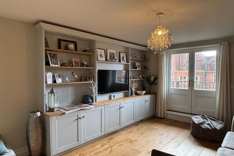 undefined, King Edward Vii Apartments, Kings Drive, Midhurst, GU29