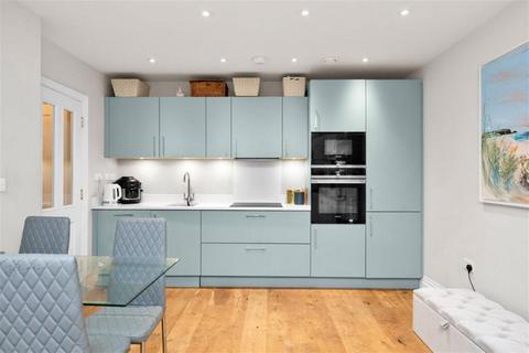 undefined, King Edward Vii Apartments, Kings Drive, Midhurst, GU29