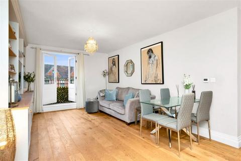 undefined, King Edward Vii Apartments, Kings Drive, Midhurst, GU29
