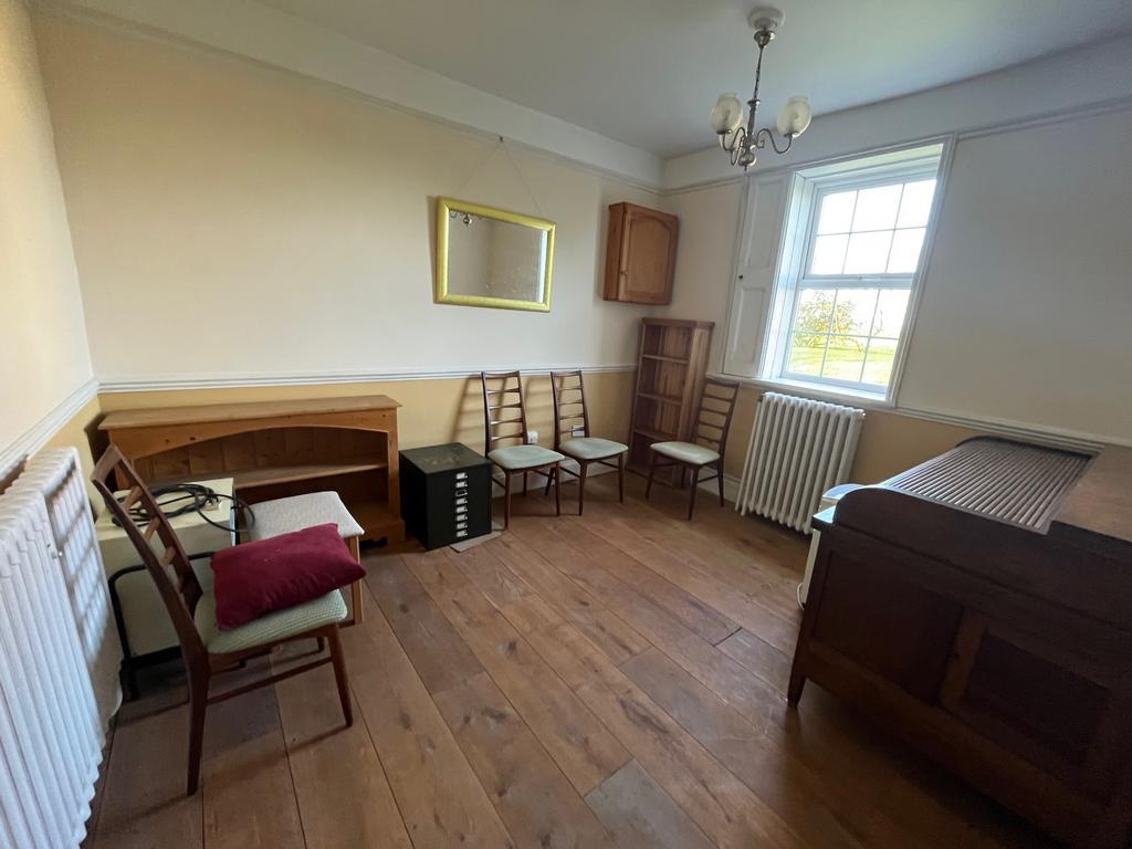 Ground Floor Bedroom 5/Snug