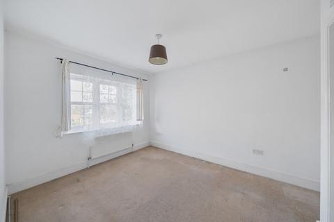 undefined, Florence Close, Bedfordshire LU5