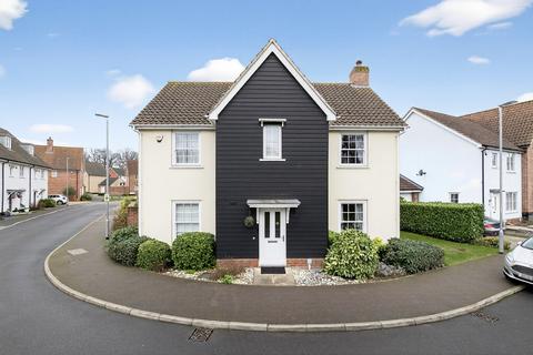 4 bedroom detached house for sale, Butterfly Trail, Colchester, CO3