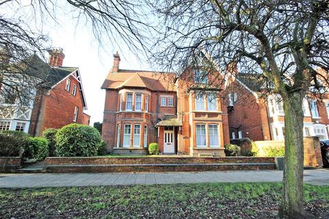 1 bedroom apartment for sale, De Parys Avenue, Bedford, Bedfordshire, MK40