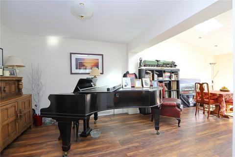 3 bedroom detached house for sale, Fortescue Drive, Shenley Church End, MK5