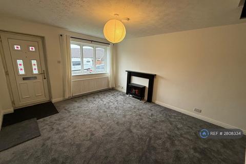 3 bedroom semi-detached house to rent, Manor House Lane, Preston, PR1